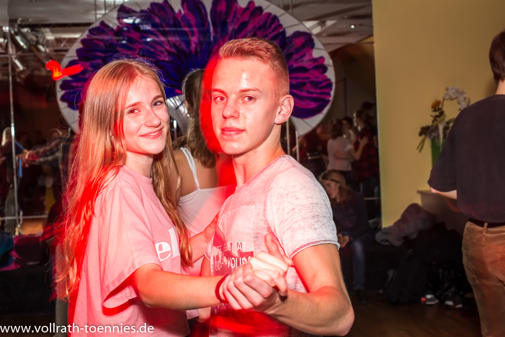 2019 11 09 Tanzparty Jugend 0091
